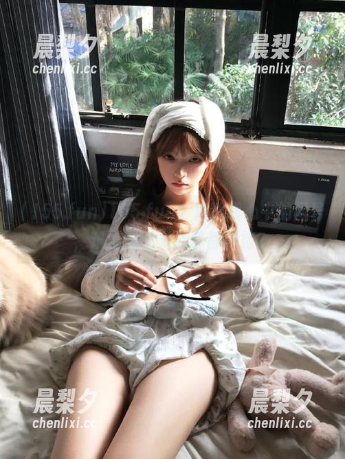 155.fun 155.fun,直达我心中的问号,难道我就只能静静等待?