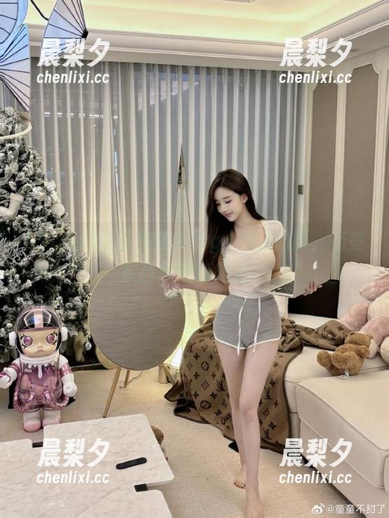 慢慢品尝51cg4网站的瓜，有些东西越咀嚼越香。
