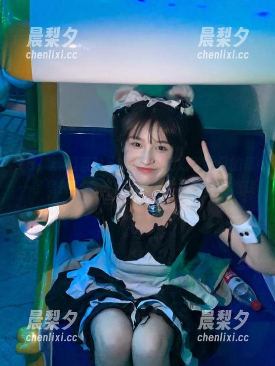 直达51吃瓜，用心吃今日的每一条鸟扯，感觉自己也是个会心酸的吃货。
