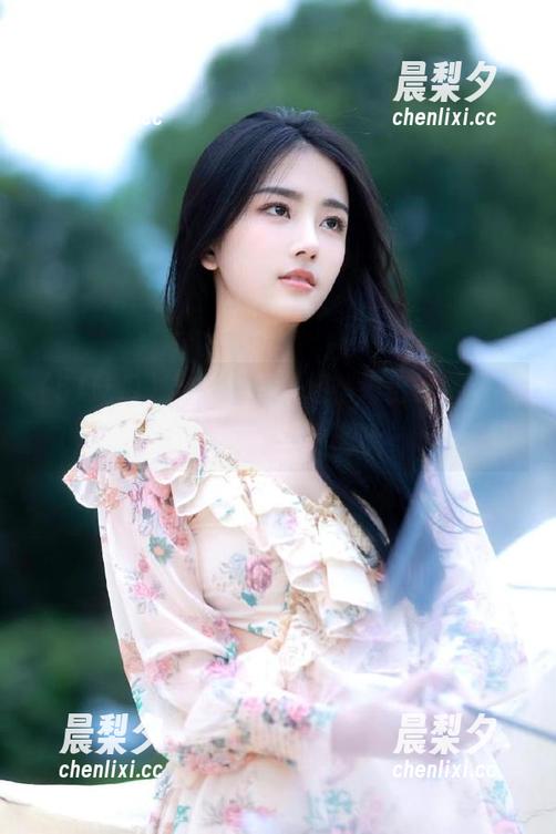“51吃瓜”悄悄推出新资源，下载后果你自个想……