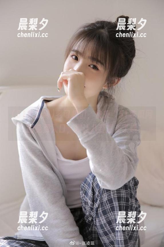 51吃瓜网 老司机们,快来“51吃瓜网”的免费入口,别让八卦溜走了哦!