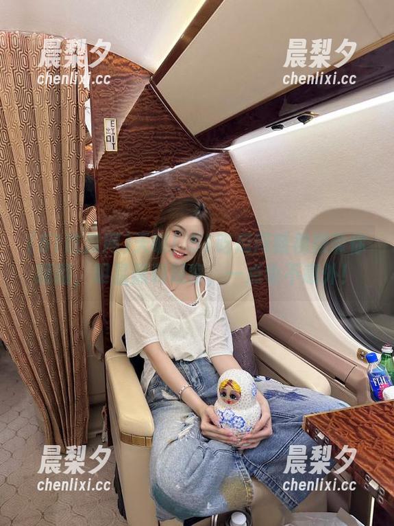 51吃瓜网 天哪!51吃瓜网新视频带你嗨翻,明星黑料观察,一点也不意外!