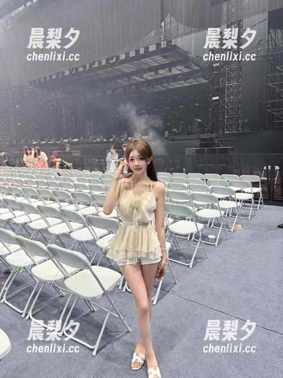吃瓜不停歇！51热门苹果版，今天的瓜就像夏天的西瓜，一口一个！