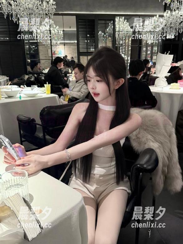 加入66吃瓜网，从此就有了逐日慢慢变得永久的“闲人”身份，跟瓜渐渐磨出深厚情感。