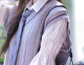 91cgwww这次直达喧嚣，在瓜田里跌倒后的骚动
