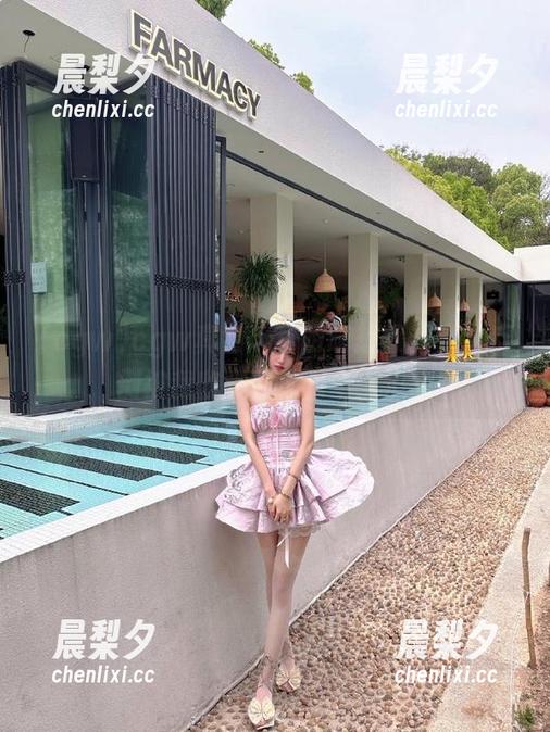 cgw真会玩，明明想藏的事儿反倒被我收藏到记事本上了。