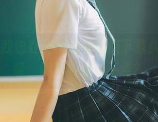我也在为hlw轻量版下载纠结，你呢，能不能忍住不点？