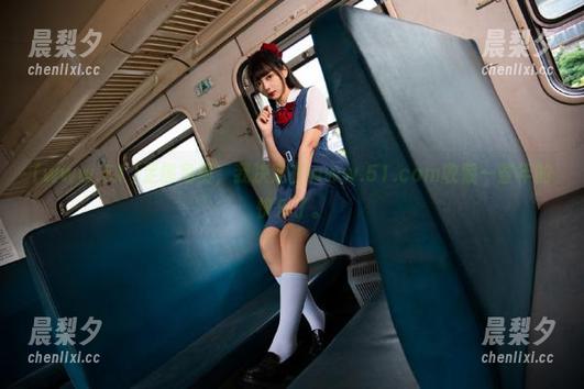 www.51 足够免费,我决定在www.51.com收藏一整年的快乐了。