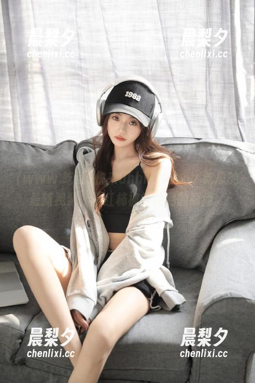 www.吃瓜 快来uhhh,www.吃瓜的最新视频,西红柿被惊艳到的瞬间。