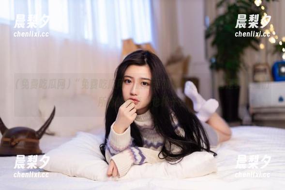 免费吃瓜网 “免费吃瓜网”最近更新太频繁,难道是要把我们所有的好奇心也榨干?