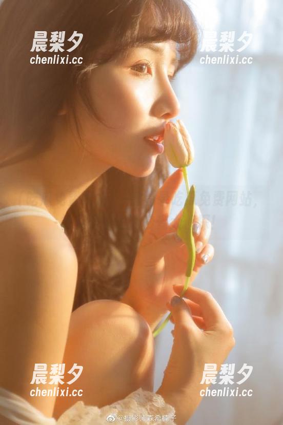 吃瓜免费网站 一键登录吃瓜免费网站,社交小白也能秒变大侦探!