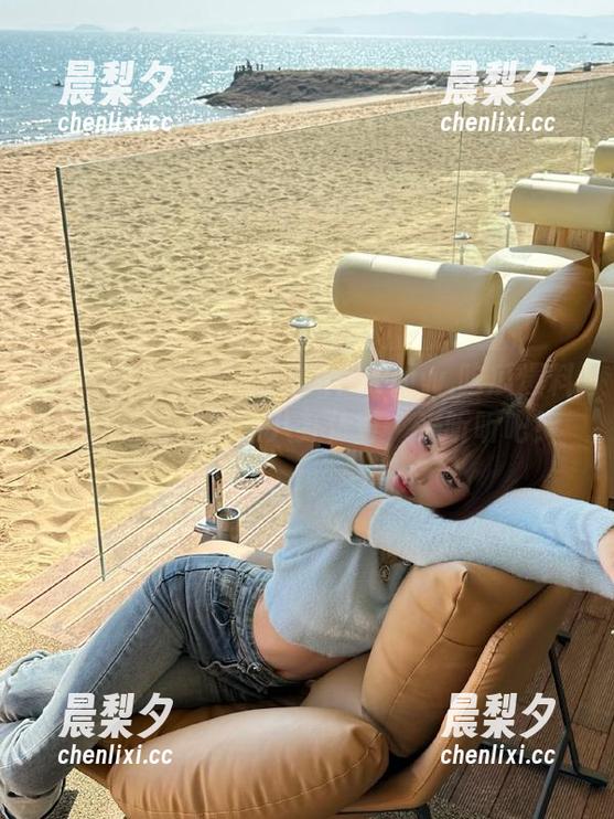 吃瓜爆料 越来越多人在www.吃瓜爆料.com分享他们的八卦传奇,来听听吧!