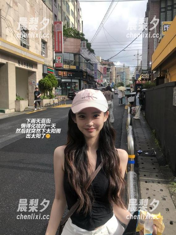 吃瓜网 永不迷路——下载吃瓜网,就像走进瓜海迷宫,乐趣无穷