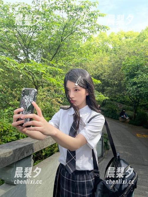 吃瓜网51的ios版，瓜皮都成了我的话题来源...