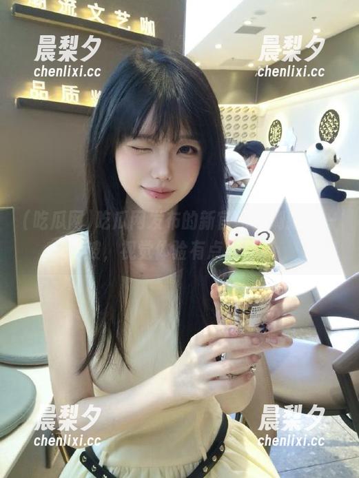 吃瓜网 吃瓜网发布的新官网,刷新了一波,视觉体验有点魔性。