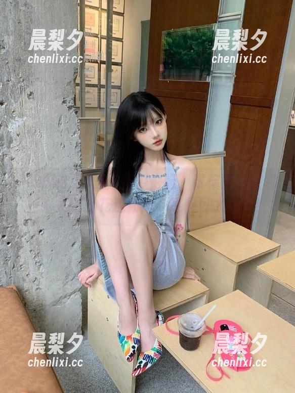 吃瓜论坛 当“吃瓜论坛”帮你免费打包一直发酵的花边新闻,感觉可太妙了!