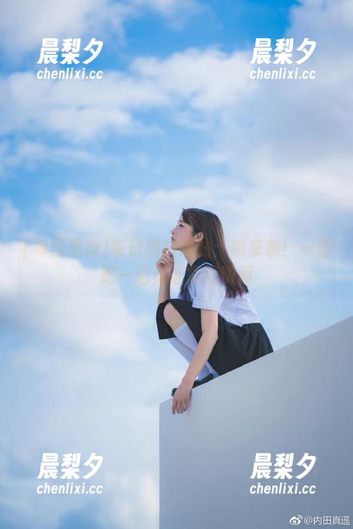 每日黑料网站：瓜来袭！一边吃一边见证震撼瞬间