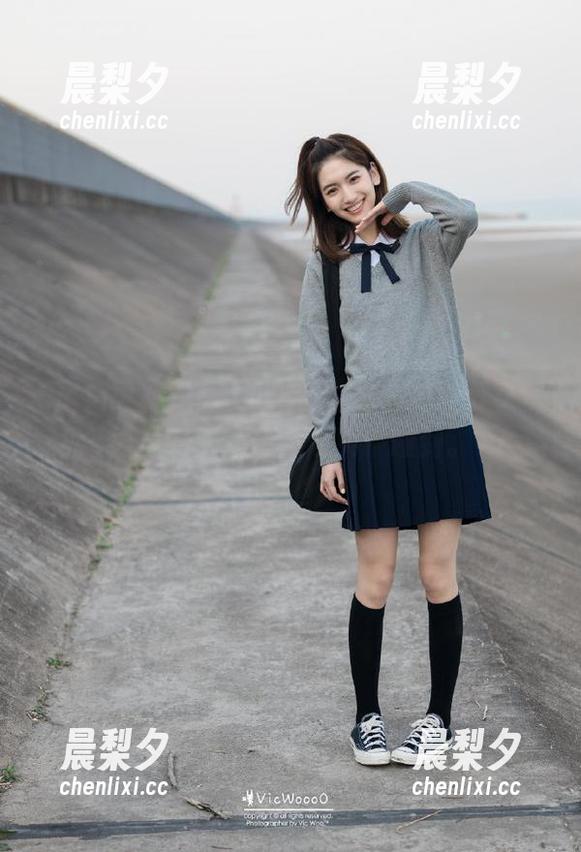 有些瓜只要在海角黑料分享就好，绝对不想在现实中碰到。