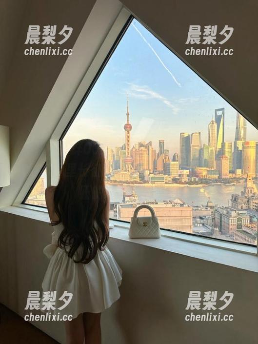黑料不打烊06 当瓜圈流行语来袭,赶紧下载“万里长征黑料不打烊06”,做个真正的吃瓜群众吧!