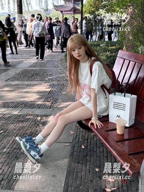 黑料不打烊 www.黑料不打烊,网页翻来覆去的,情绪也跟着飘荡