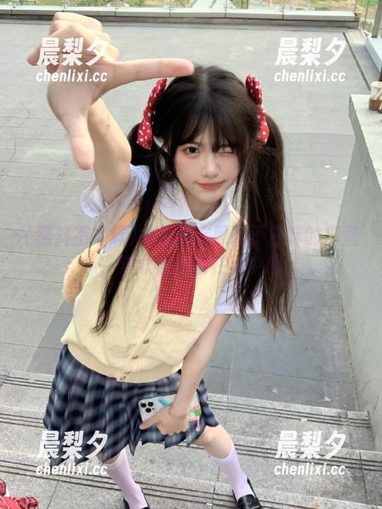 黑料不打烊 总是陷在黑料不打烊的框里,观众们却乐在其中哦