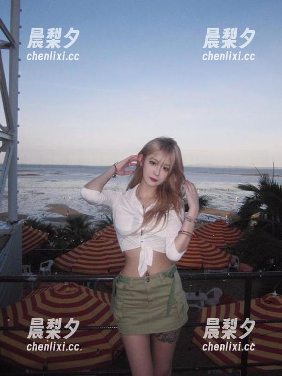 呜呜呜，黑料吃瓜发布在线互动，我直接掉线了，那点密集的八卦我还是忍住了。