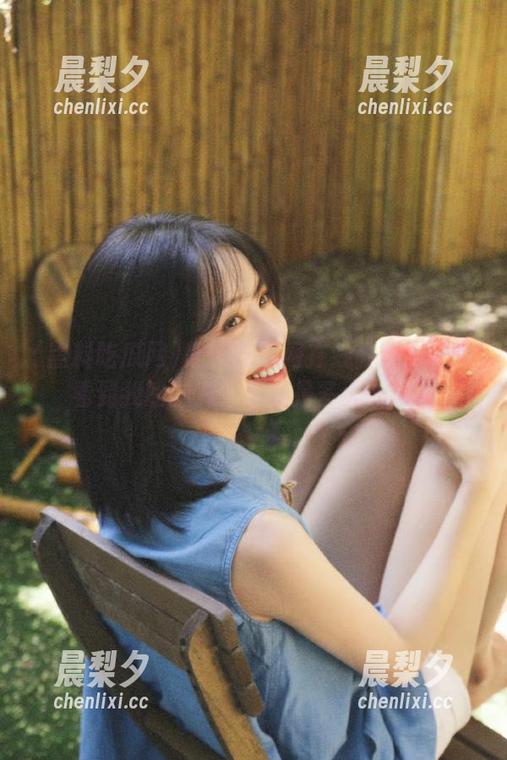 黑料吃瓜网在线就是——你看到我的脑洞，那我是多大的人。