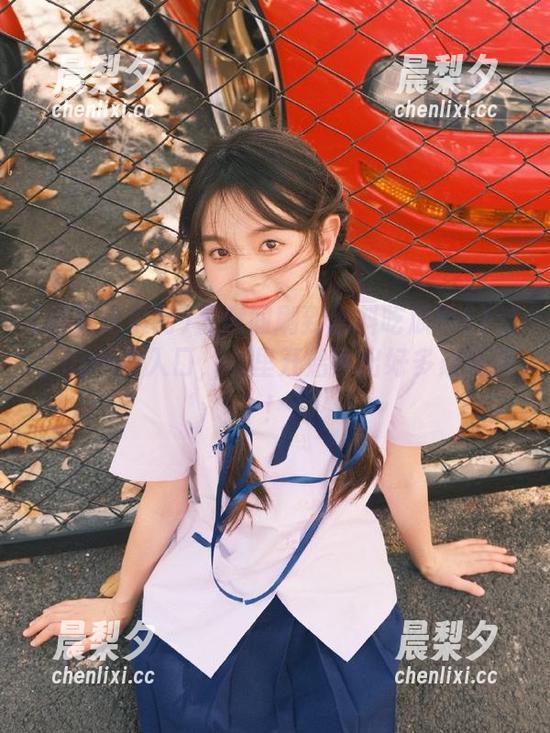 黑料吃瓜网 无意间刷到黑料吃瓜网51这个app的入口,心里开始冒出好多疑问啊!