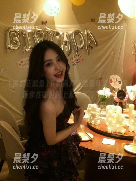 下载黑料正能量苹果版，保证你在吃瓜路上永不迷路，耶！