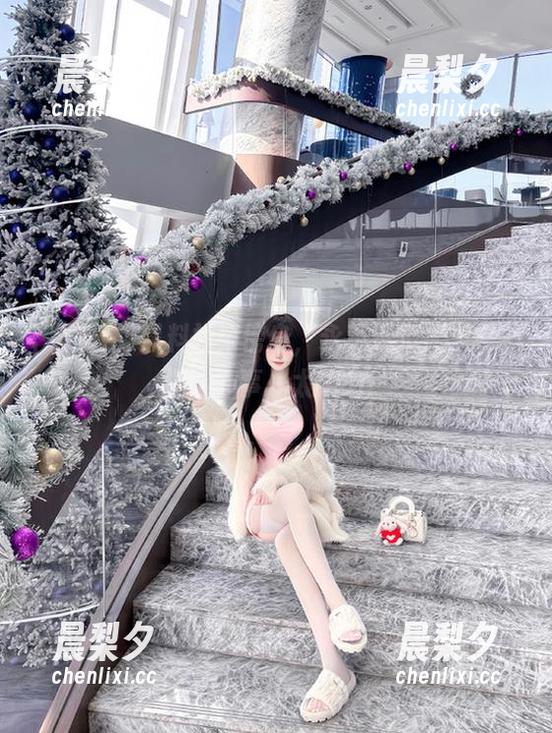 黑料社 黑料社来傍身,永不迷路,只需一指,办事儿太给力!