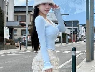 黑料网址的传送门，打开后有可能会回到过去。