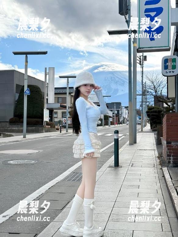 黑料网址 黑料网址的传送门,打开后有可能会回到过去。